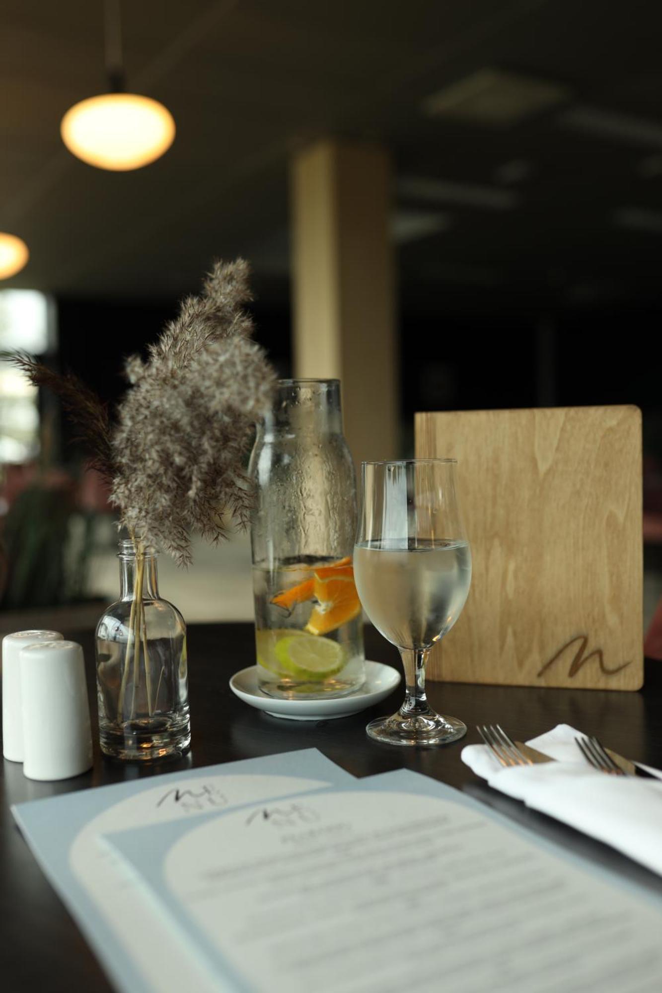 Meri Seaside Hotel & Spa Κουρεσάαρε Εξωτερικό φωτογραφία