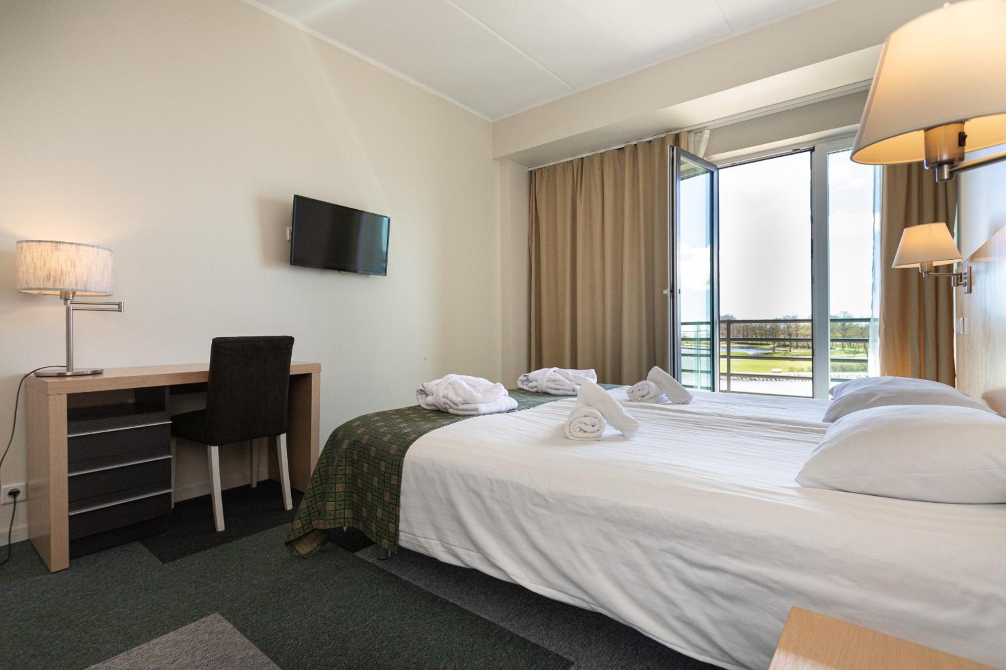 Meri Seaside Hotel & Spa Κουρεσάαρε Εξωτερικό φωτογραφία